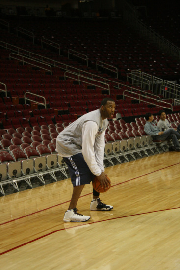 西海岸投资人：今年花销1.2-1.5亿，如能股改会解决很大压力（西海岸投资人称今年支出1.2-1.5亿元，股改可大幅缓解压力）